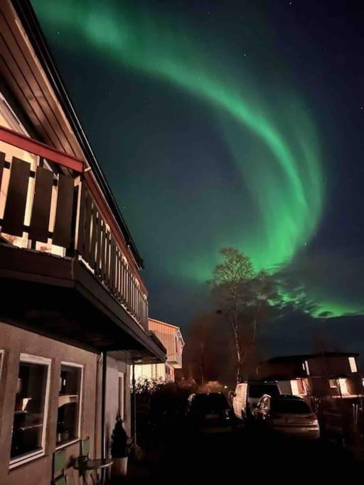 Cosy Flat Near Cable Car And The Arctic Cathedral Apartment Tromso Exterior photo